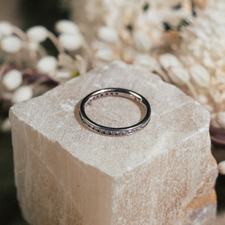 Vintage Channel Set Eternity Band - Consider the Wldflwrs