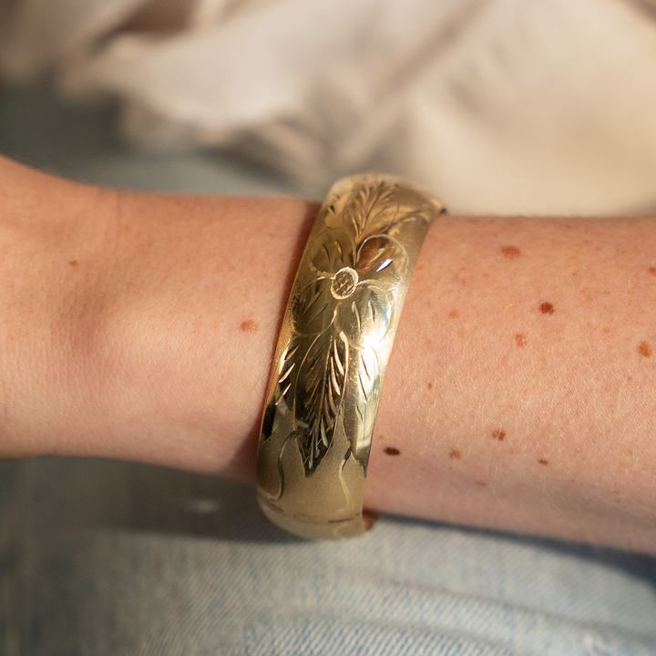 Thick Flower Bangle - Consider the Wldflwrs