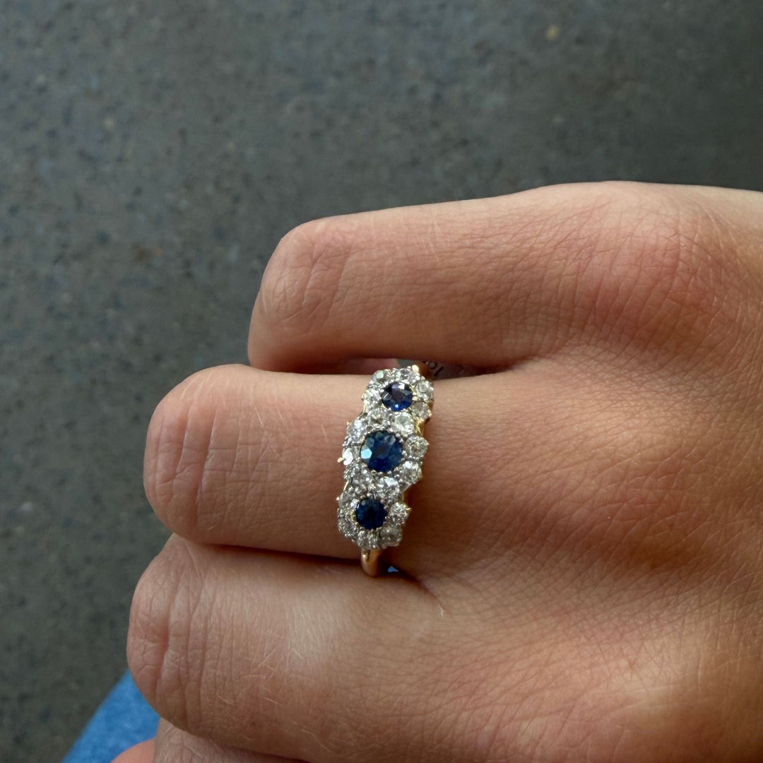 Vintage Sapphire & Diamond Tripple Cluster Ring - Consider the Wldflwrs