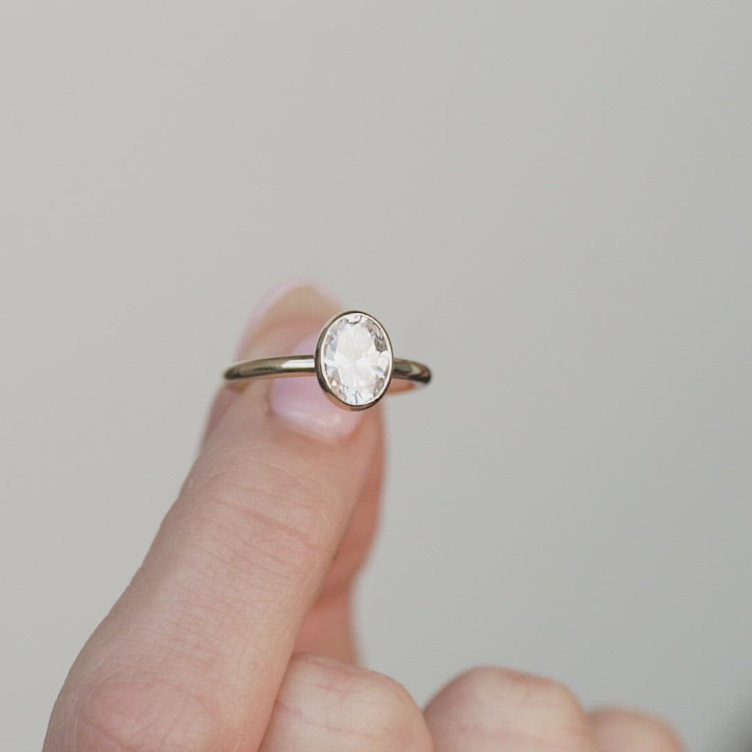 Tulip setting store ring